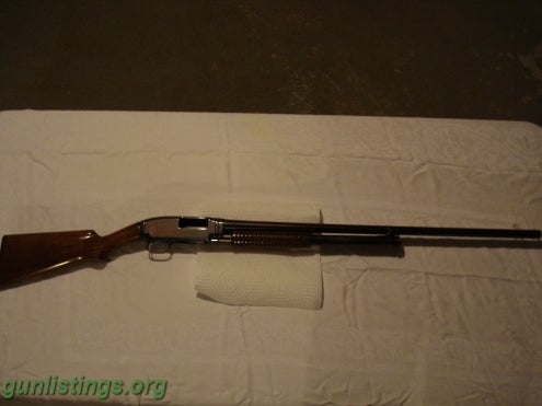 Collectibles Winchester Model 12 - 12 Gauge Pump