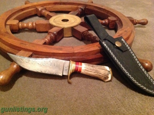 Misc Handmade Damascus Hunting Knife