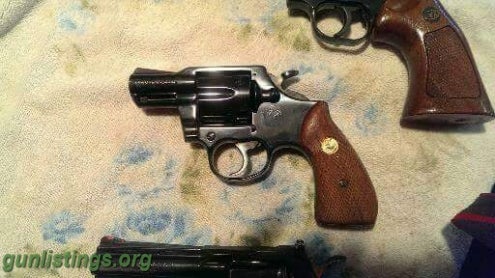 Pistols .357 2in Colt Lawman III