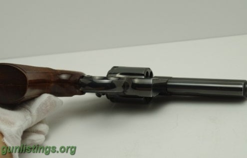 Pistols 1967 Colt Python 4'' Blue 97% With Original Box