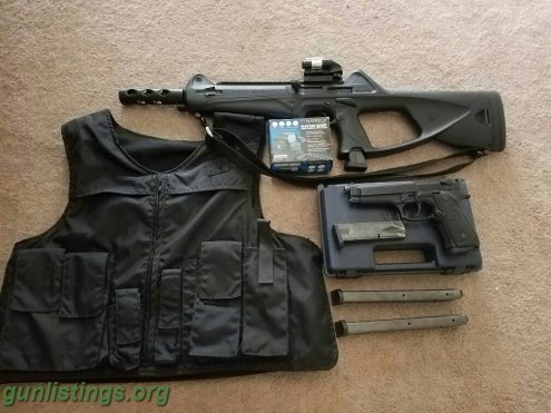 Pistols 9mm Beretta Set