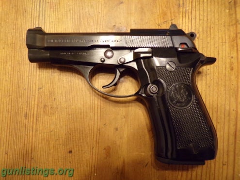 Pistols Beretta 84BB