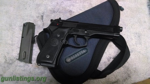 Pistols Beretta M9