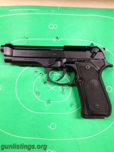 Pistols Beretta M9 9MM