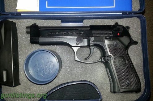 Pistols Beretta M9 Semi-auto 9mm Pistol