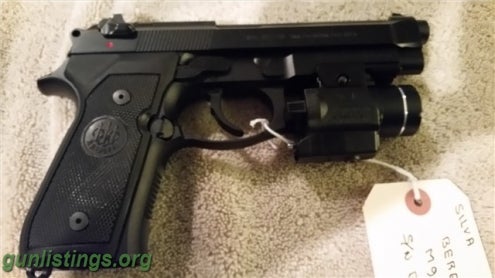 Pistols Beretta M9A1 / 92FS With Tons Of Extras Amazing Weapon