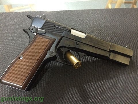 Pistols Browning Hi-Power 9mm