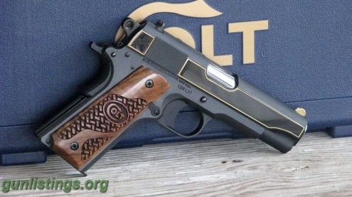 Pistols Colt -- 1911 Commander 300 Made O4691CDR