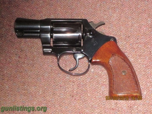 Pistols Colt Detective