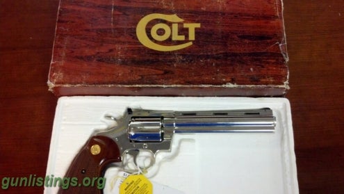 Pistols Colt DiamondBack 22LR Nickel 6