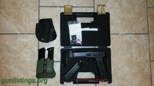 Pistols CZ P-09 9mm
