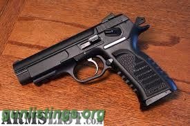 Pistols EAA Witness Full Size 9mm