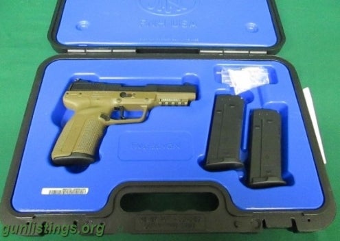 Pistols FN Five Seven 5.7x28 Pistol  -  HK MR762A1