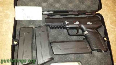 Pistols FN Five-SeveN 5.7x28