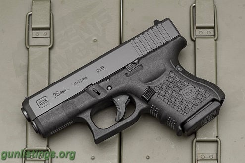 Pistols G26 Gen 4 With Night Sights/5 Mags