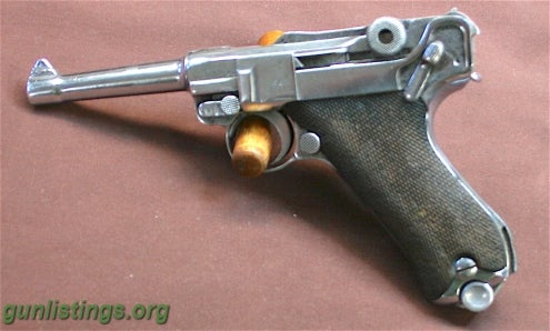 Pistols GERMAN LUGER S/42