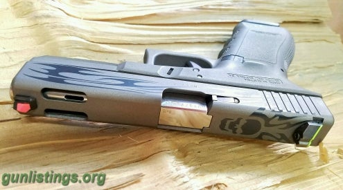Pistols Glock 17C (RARE DISCONTINUED) Customized