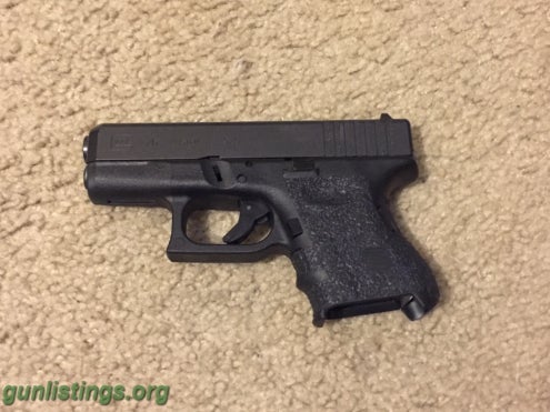 Pistols Glock 26 With Ammo And A Lot Of Extras