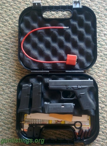 Pistols Glock 42 + Extras