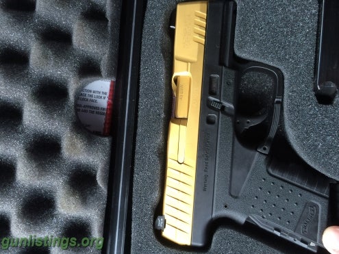 Pistols Gold Titanium Nitrite Walther PPS .40 Cal