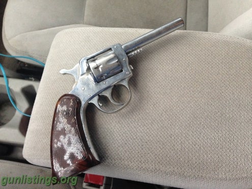 Pistols H&R 22Lr Revolver