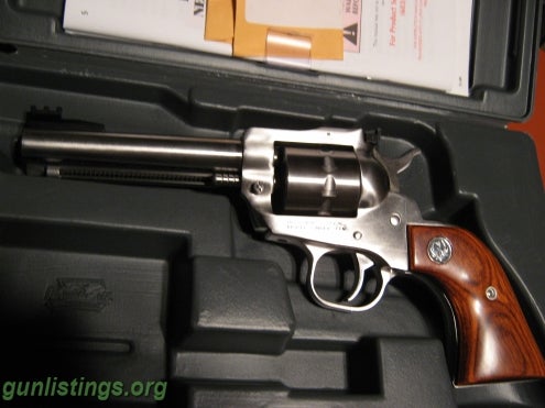 Pistols NEW MODEL RUGER SUPER SINGLE TEN Stainless 22 Revolver