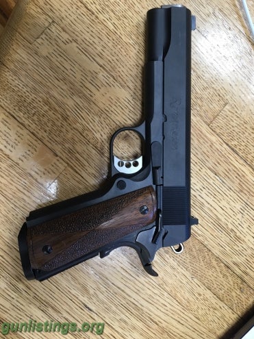 Pistols Remington R1