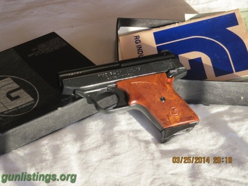 Pistols RG Industries Model 26
