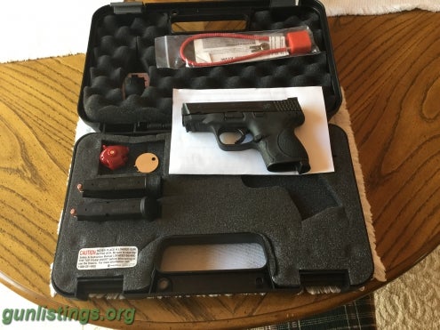 Pistols Smith & Wesson M&P40c