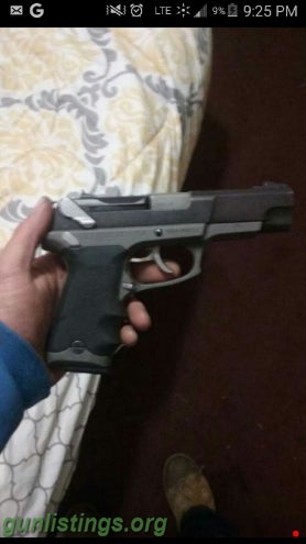 Pistols Ruger 9mm P89