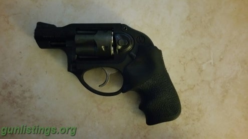 Pistols RUGER LCR W/HOLSTER