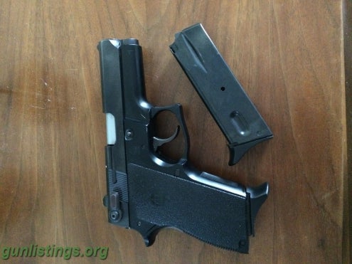 Pistols S &W 9mm Model 469