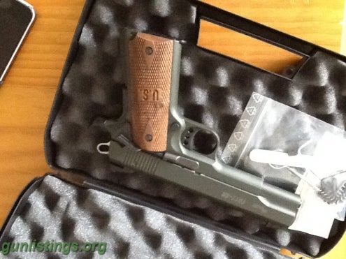 Pistols Sig 1911-22 Like New In Box