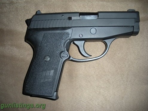 Pistols SIG SAUER P239 9MM