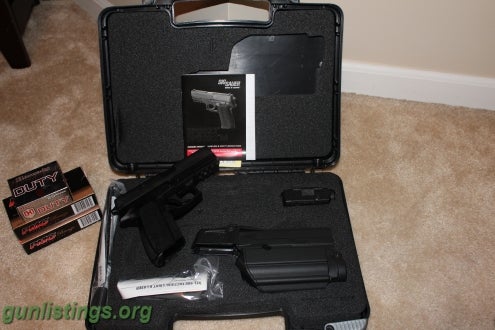 Pistols SIG Sauer SP2022 40 S&W TACPAC PLUS AMMO