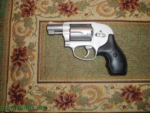 Pistols Smith 638