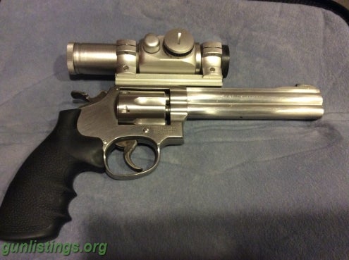 Pistols Smith & Wesson .22lr CTG 617-1