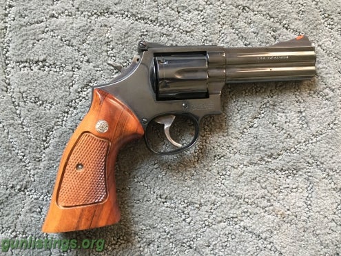 Pistols Smith & Wesson 586 357 Magnum