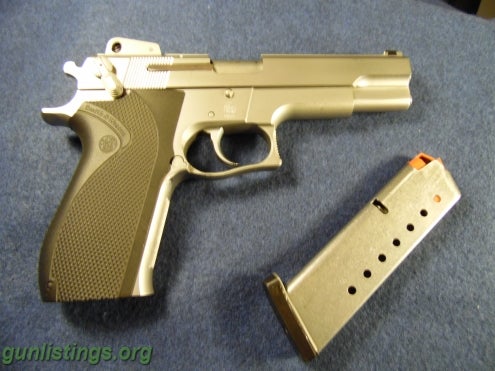 Pistols Smith & Wesson Model 4506