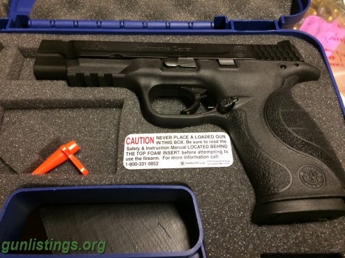Pistols Smith & Wesson M&P 40 Cal Performance  Center Ported