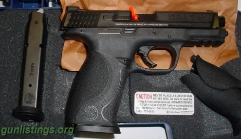 Pistols Smith & Wesson M&P 9 Mm