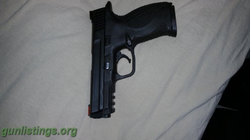 Pistols Smith & Wesson M&P 9mm Full Size