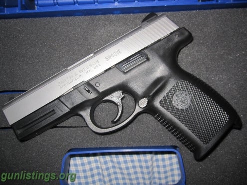 Pistols Smith & Wesson Sigma Handgun