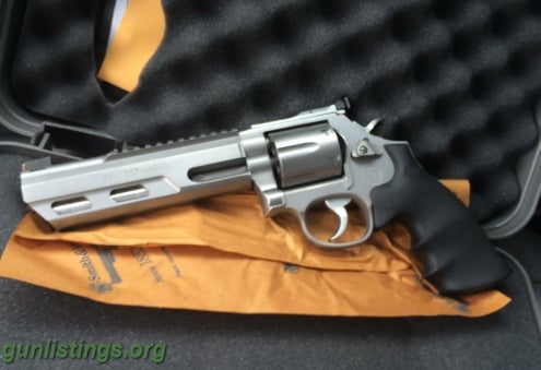 Pistols Smith And Wesson 686 Competitor