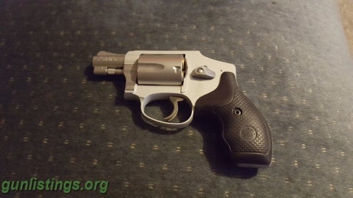 Pistols Smith And Wesson Airweight 642-2