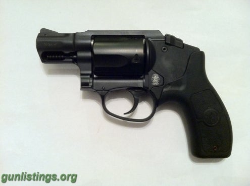Pistols Smith And Wesson Bodyguard 38 Special