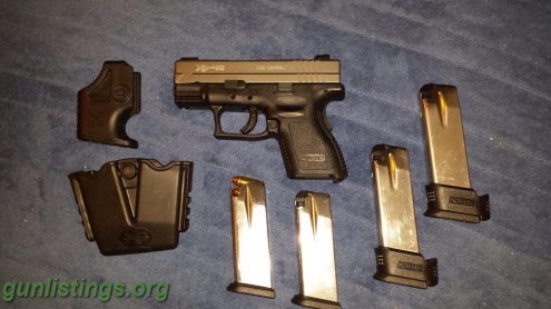 Pistols Springfield XD40 Bitone With Accessories