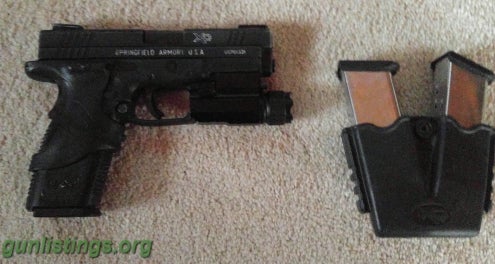 Pistols Springfield XD .45 W/Crimson Trace Lasergrips