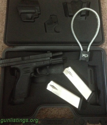 Pistols Springfield XD 40 Tactical S&W