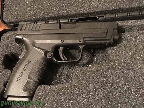 Pistols Springfield XD Mod. 2 4